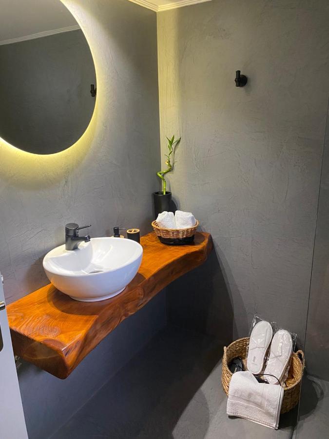 Suite With Garden Agia Marina  Екстер'єр фото